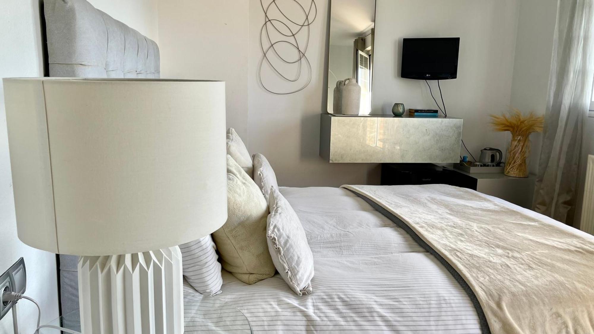 Estilosa Casa Golf Suites 고라이즈 외부 사진