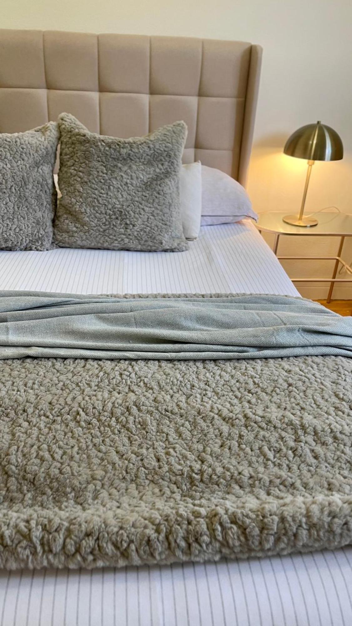 Estilosa Casa Golf Suites 고라이즈 외부 사진